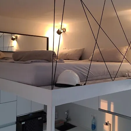Studio Apartment Love Apartment